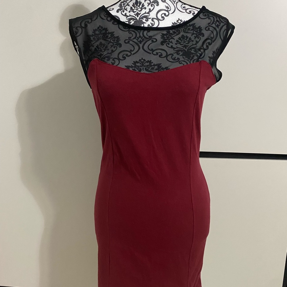 Size L mini dress